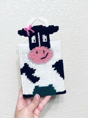 Handmade Plastic Canvas Cow Kleenex Box Cover Countryside Farmhouse
